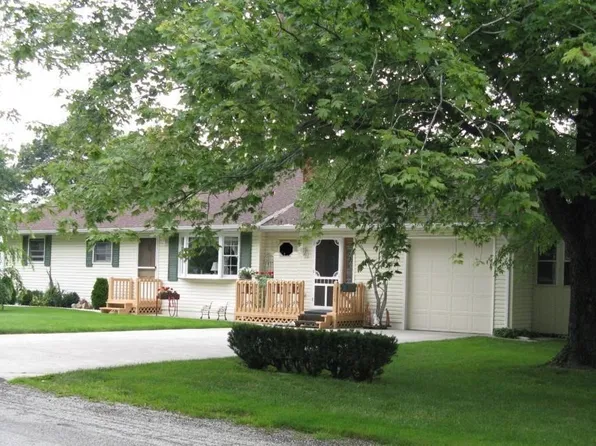 2828 E 30th St, Erie, PA 16510