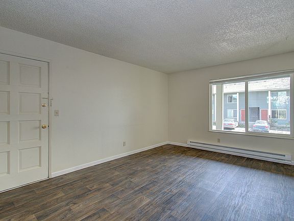 2nd image of 3102 Harney St #11
