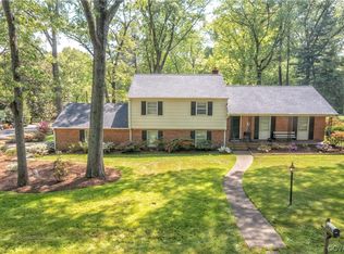 2725 Blithe Dr, Chester, VA 23831