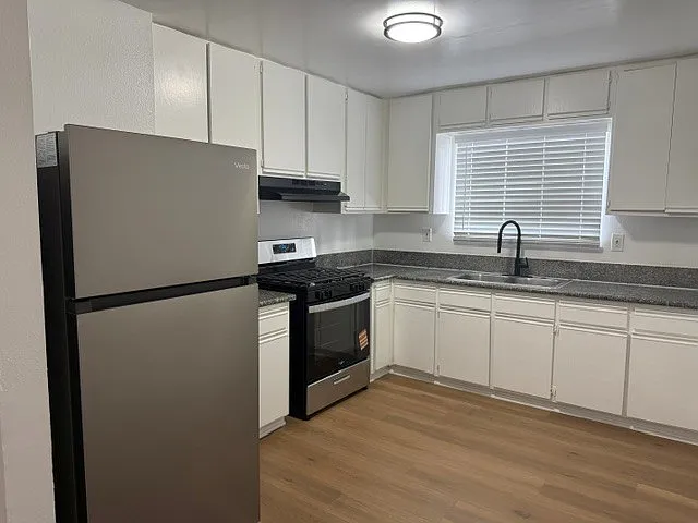 6300 S. San Pedro St. - 6300 — Photo 2