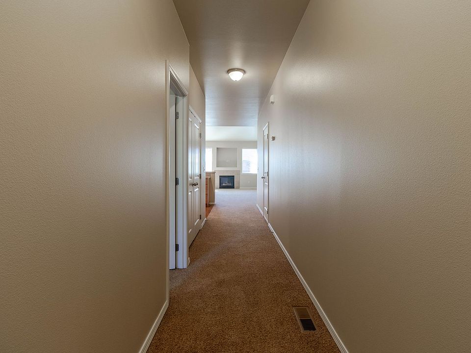 1st image of 5917 NE 49th St