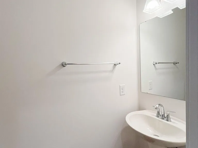 1630 Lewes Castle Dr — Photo 3