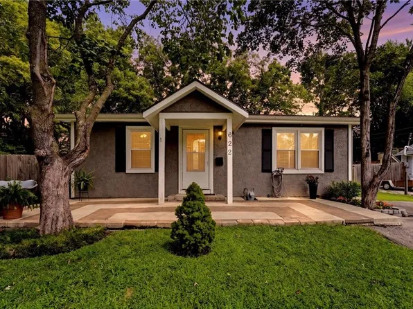 622 N Chestnut St, Olathe, KS 66061