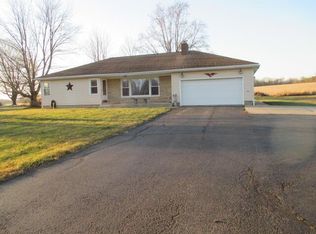 17899 Coshocton Rd, Mount Vernon, OH 43050