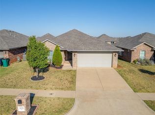 3029 NW 182nd St, Edmond, OK 73012