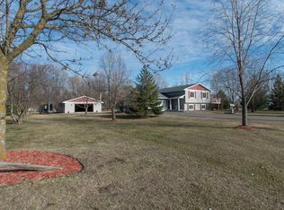 18555 148th St NW, Elk River, MN 55330