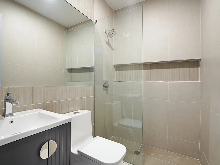 255 W 131st St #2B — Photo 4