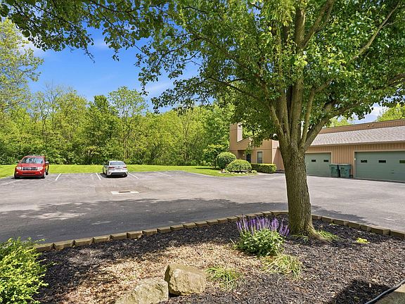 5th image of 1303 Worthington Creek Dr #9