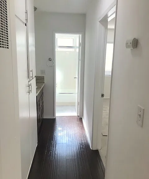 1343 Carmelina Ave. — Photo 14
