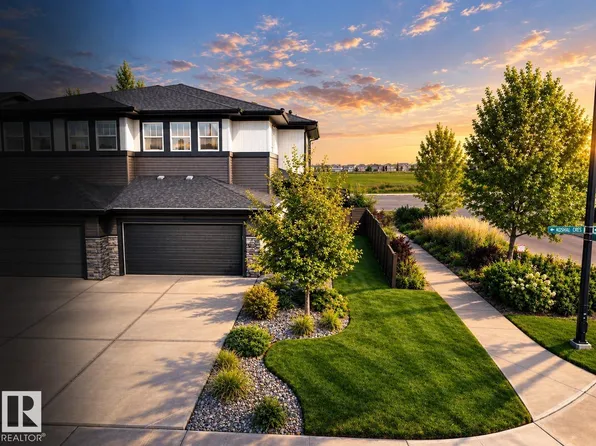 2804 Koshal Cres SW, Edmonton, AB T6W 3J7