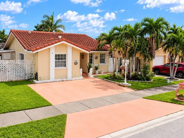 2421 SW 142nd Pl, Miami, FL 33175