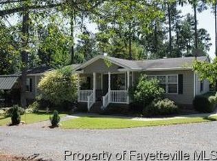 377 Ridge View Dr, Cameron, NC 28326