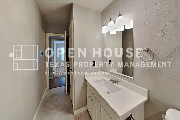 6917 Lincolnshire Ln — Photo 17