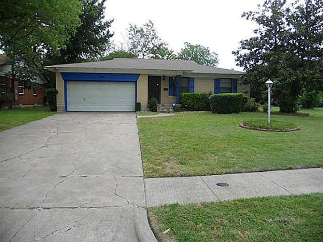 1st image of 238 Greenhaven Dr