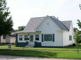 425 W Main St, Worthington, IN