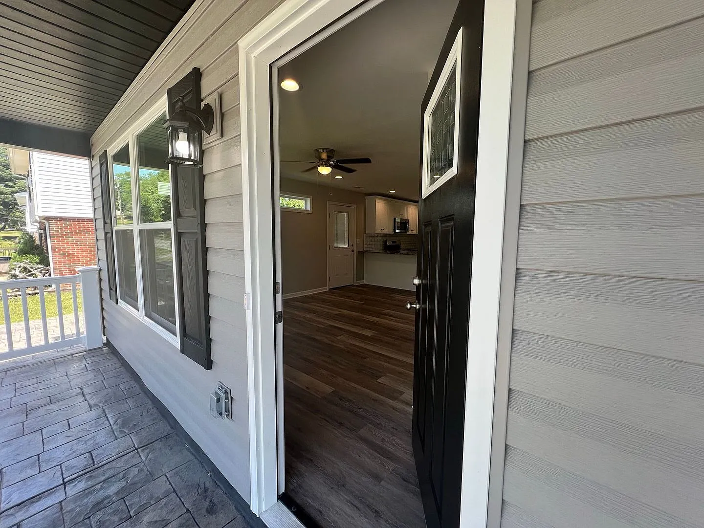 703 Bibb St — Photo 2