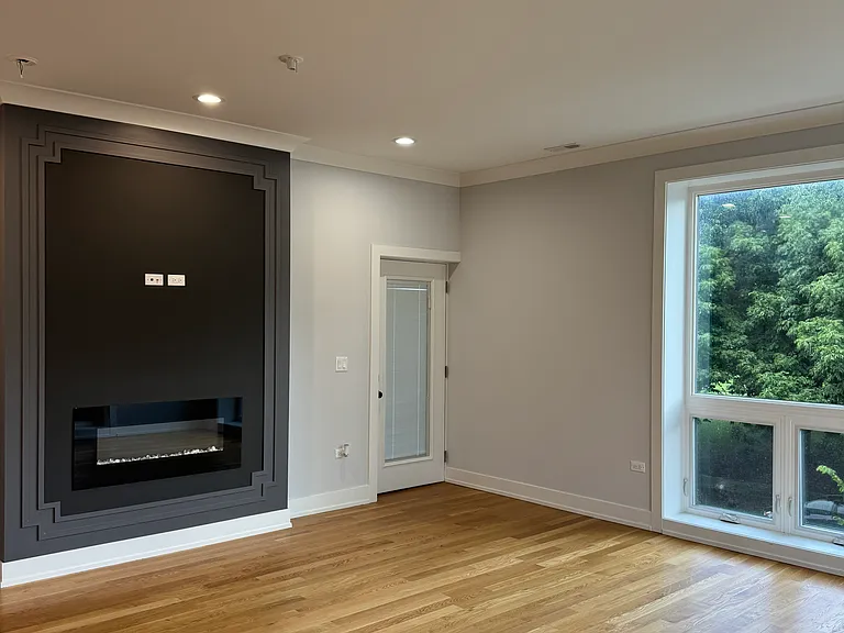 6004 S Rhodes Ave #2N — Photo 4