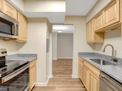 3800 Fairfax Dr APT 612, Arlington, VA, 22203