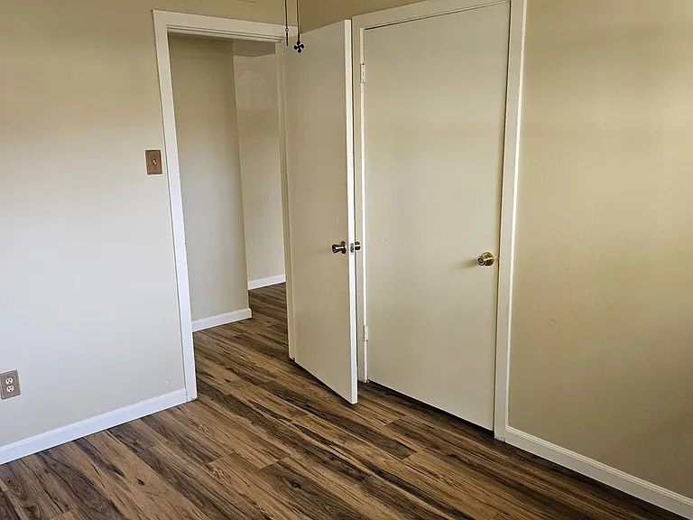 Bedroom #1
