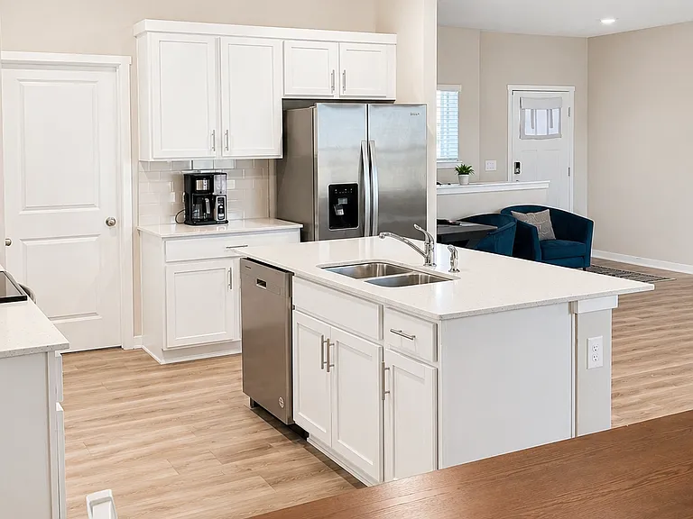 6430 Harvest Dr — Photo 3