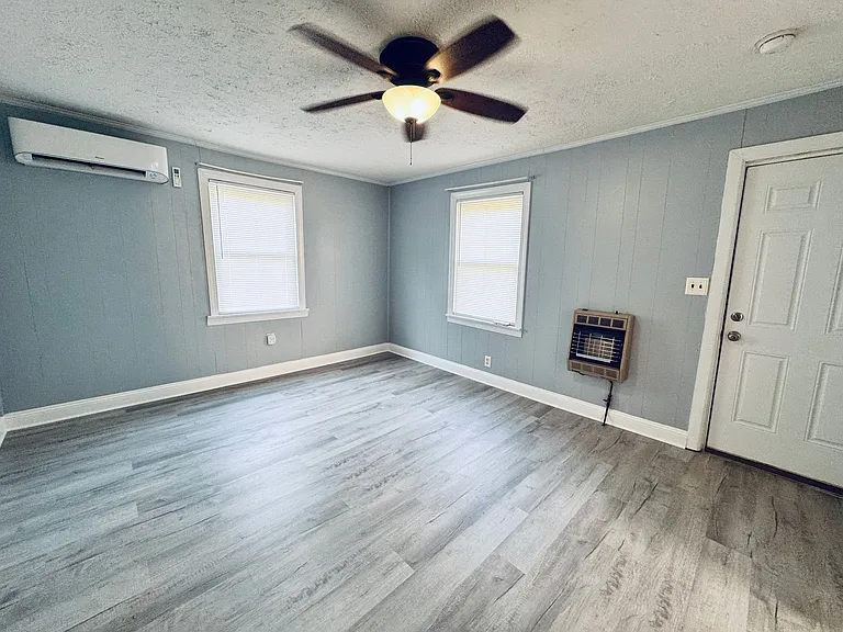 198 Brookneal Hwy — Photo 2