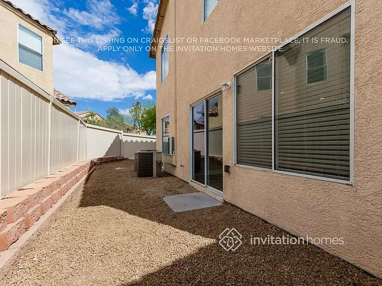 8433 Walker Gardens Pl — Photo 17