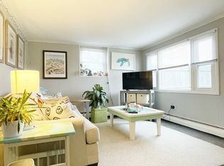 35 Old Neck Rd, Scarborough, ME 04074