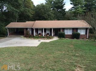 1514 Blue Ridge Dr NE, Gainesville, GA 30501