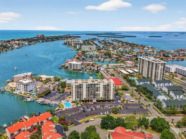 255 Dolphin Point #211, Clearwater, FL 33767