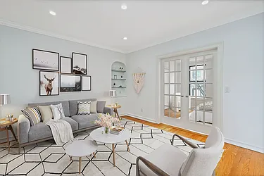 Sold by Avenue Sotheby's International Realty