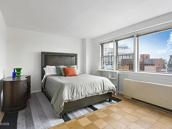 2nd image of 120 4th Ave #17E