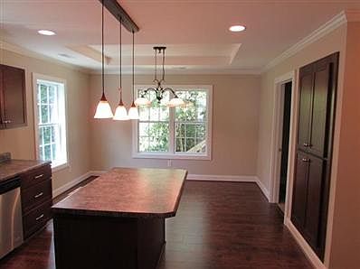5th image of 1011 Still Hollow Ln