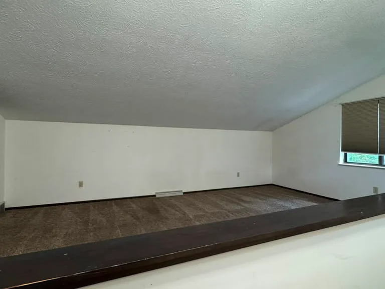 136 N Cleveland Ave #9-A — Photo 3