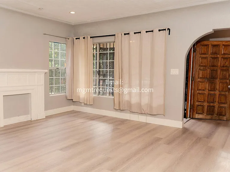 1539 Ricardo St #1 — Photo 2