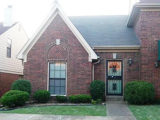 1617 Red Barn Dr — Photo 1