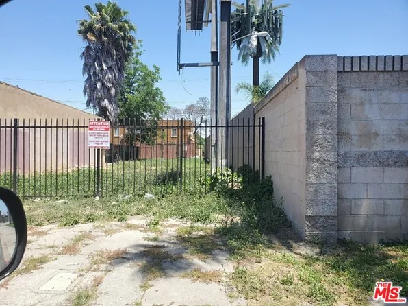 485 W Compton Blvd, Compton, CA 90220