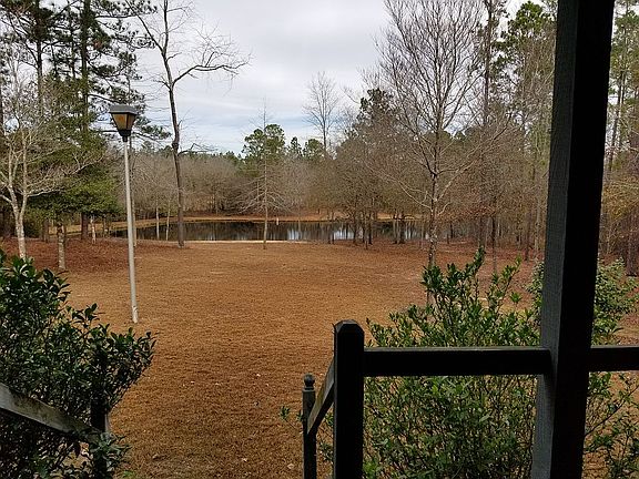 Pond view but NO access