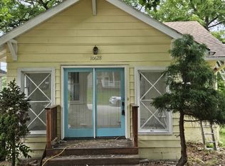 10628 E Scarritt Ave, Sugar Creek, MO 64054