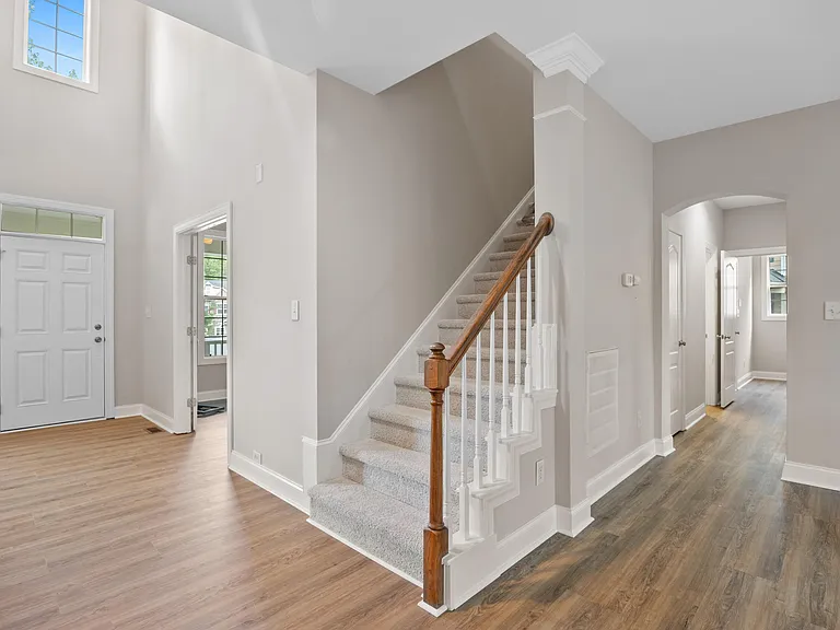 120 Hatchet Creek Ct — Photo 16