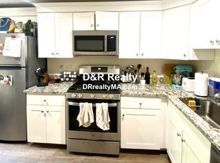 202 Princeton St APT 2, Boston, MA 02128