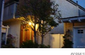 2nd image of 222 Lyndon St