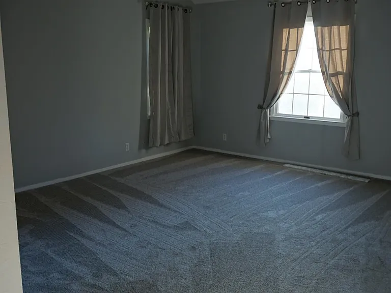 100 Shady Ln — Photo 14