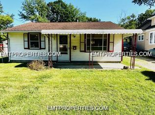869 W River Rd, Elyria, OH 44035