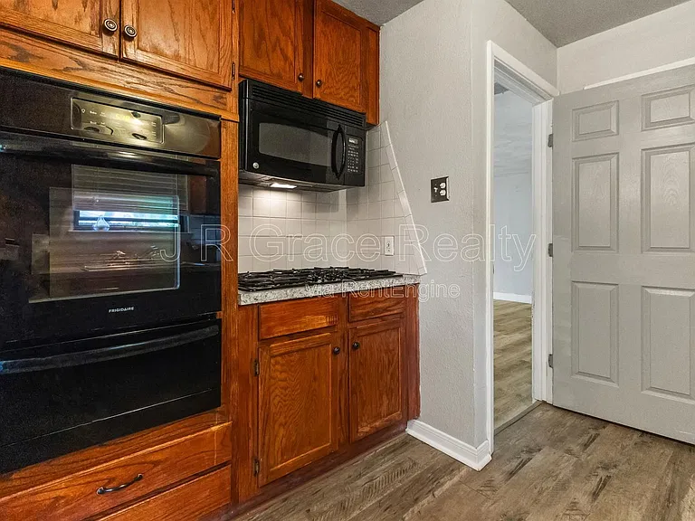 209 S Rita St — Photo 15