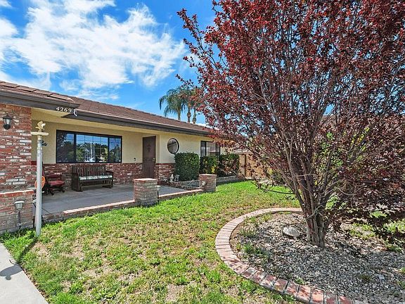 2nd image of 4269 Mangrove Cir
