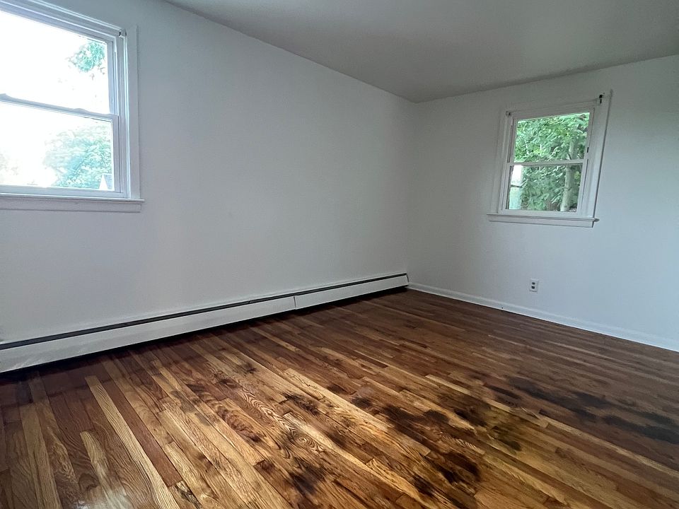 1st image of 12 N 19th St Floor 2