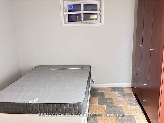 5th image of 59 Newton Dr #Basement