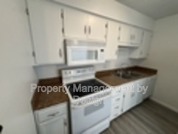 4th image of 1039 5th St APT 2