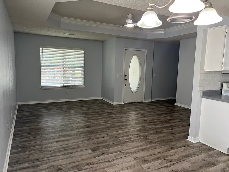5722 W Legacy St — Photo 6