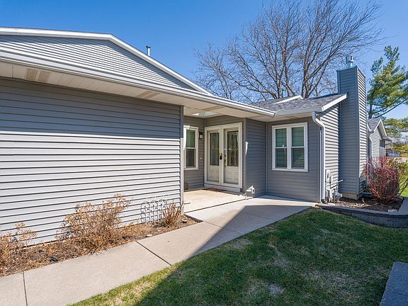 2nd image of 3065 Red Wing Ct